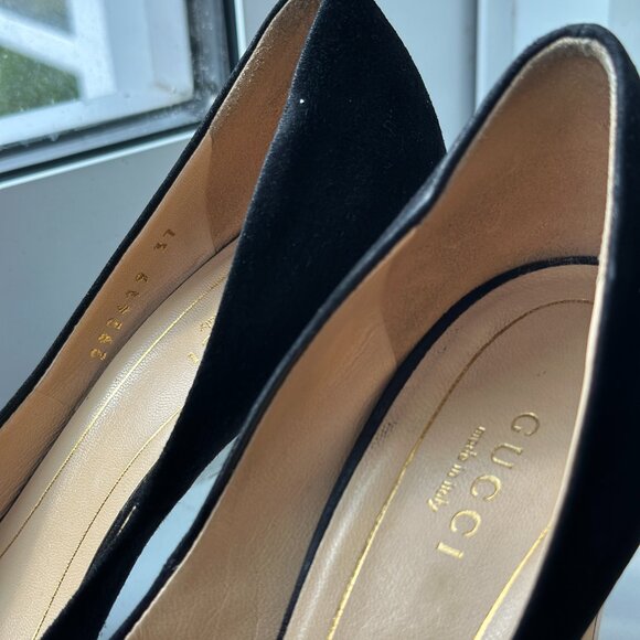Gucci Black Suede Peep Toe Pumps – Gently Used, Size 37 - Picture 4 of 6